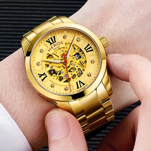 瑞士爱龙仕品牌双面全镂空3d立体黄金表上市 只要1千多元戴回家